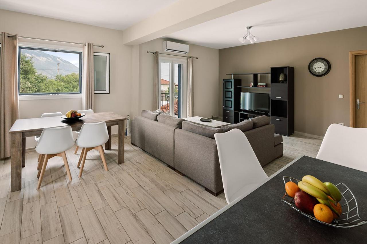 Mandi'S Apartments Karavádhos Екстериор снимка