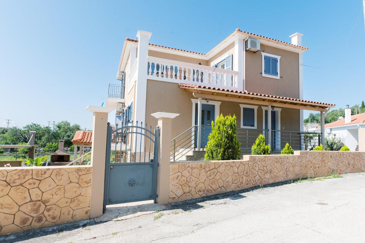 Mandi'S Apartments Karavádhos Екстериор снимка