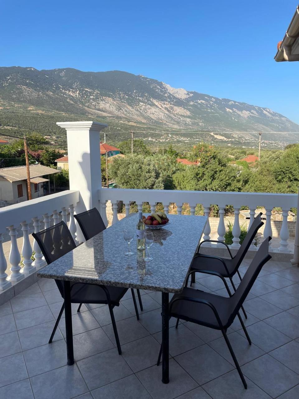 Mandi'S Apartments Karavádhos Екстериор снимка